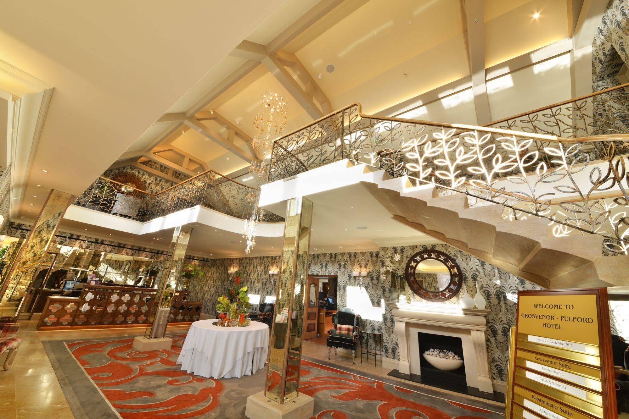 Grosvenor Pulford Hotel & Spa Exterior foto